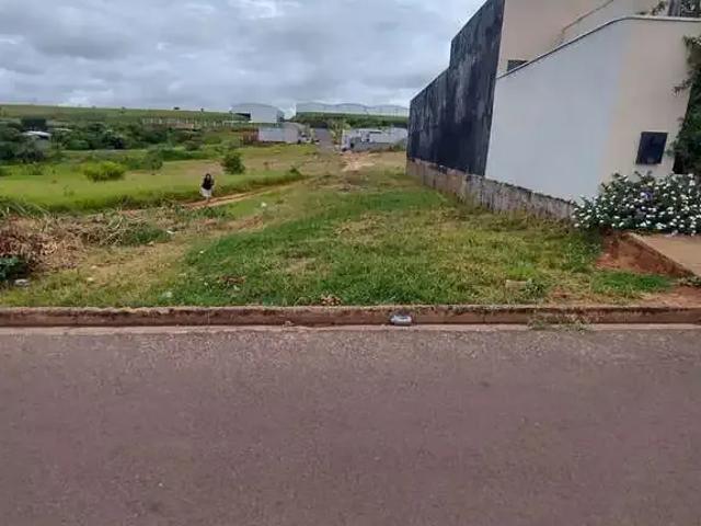 Terreno / Lote para Venda em Nova Esperança/PR Centro