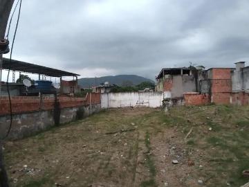 Terreno / Lote para Venda em Nova Iguaçu/RJ Comendador Soares