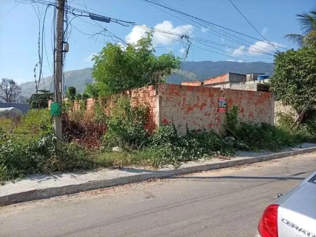 Terreno / Lote para Venda em Nova Iguaçu/RJ Palhada