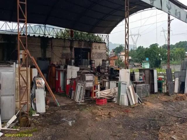 Terreno / Lote para Venda em Nova Iguaçu/RJ Posse