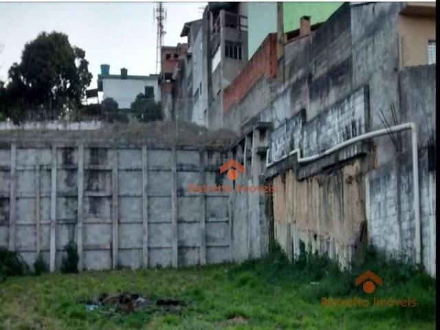 Terreno / Lote para Venda em Osasco/SP Umuarama