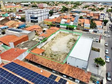 Terreno / Lote para Venda em Pacajus/CE Centro