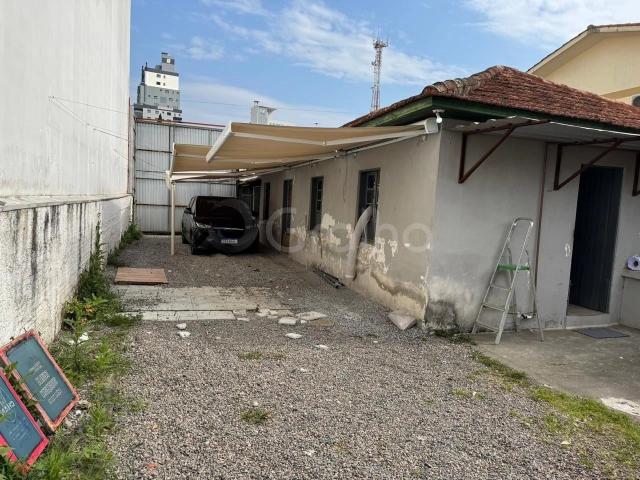 Terreno / Lote para Venda em Palhoça/SC Centro
