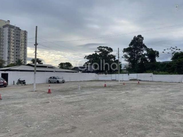 Terreno / Lote para Venda em Palhoça/SC Centro