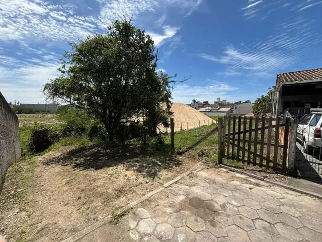 Terreno / Lote para Venda em Palhoça/SC Aririu