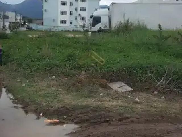 Terreno / Lote para Venda em Palhoça/SC Aririu