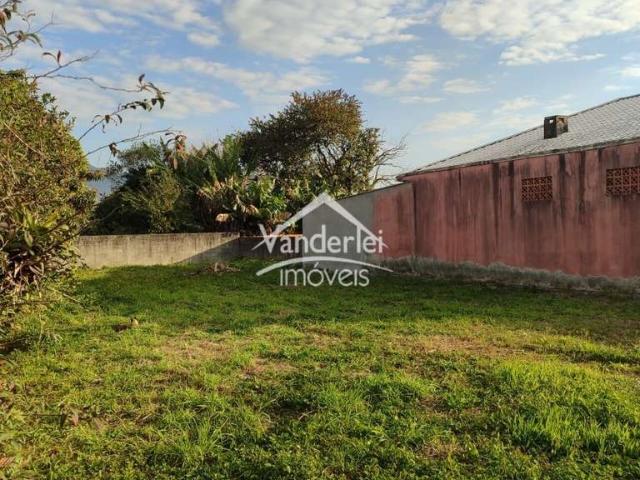 Terreno / Lote para Venda em Palhoça/SC Barra do Aririú