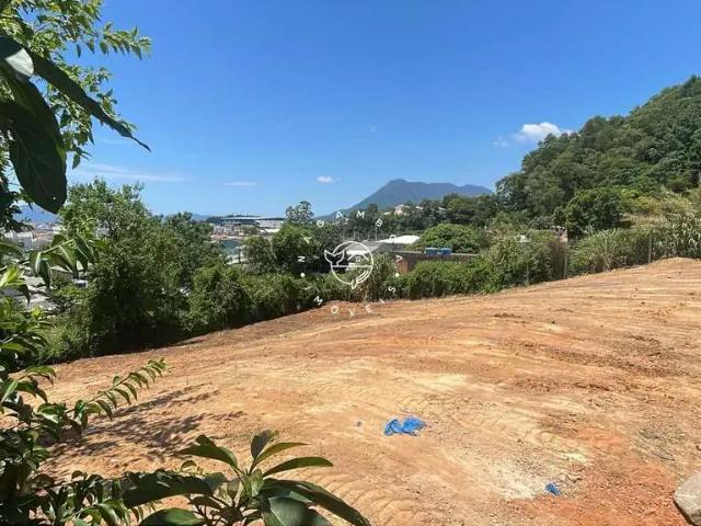 Terreno / Lote para Venda em Palhoça/SC Bela Vista