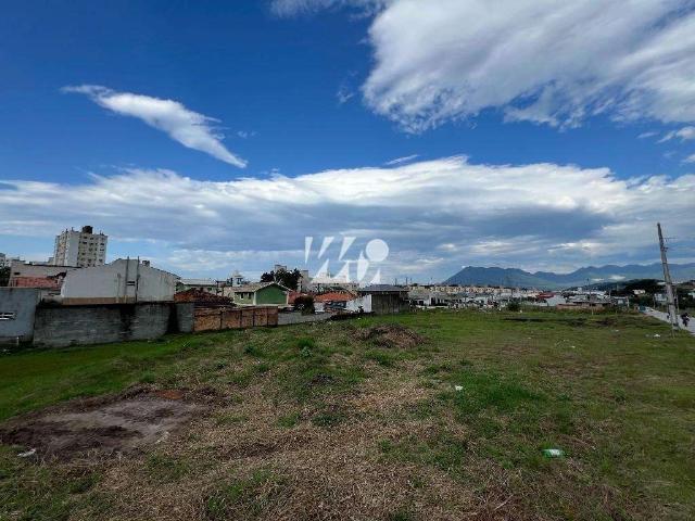 Terreno / Lote para Venda em Palhoça/SC São Sebastião