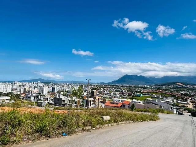 Terreno / Lote para Venda em Palhoça/SC São Sebastião