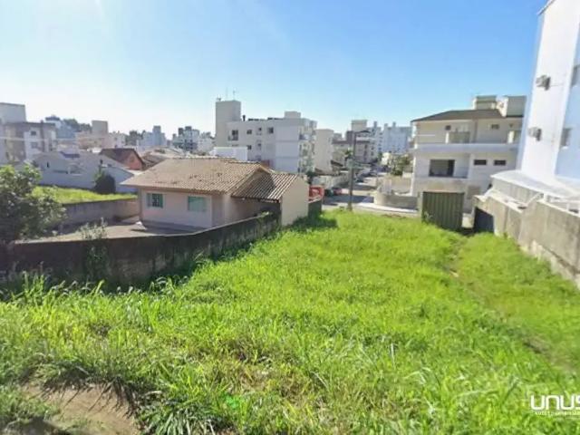 Terreno / Lote para Venda em Palhoça/SC Pagani