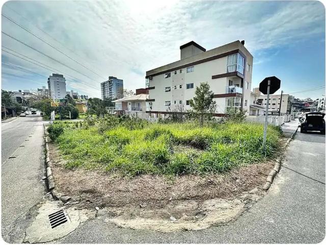 Terreno / Lote para Venda em Palhoça/SC Pagani