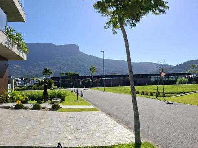 Terreno / Lote para Venda em Palhoça/SC Pedra Branca