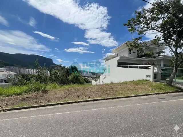 Terreno / Lote para Venda em Palhoça/SC Pedra Branca