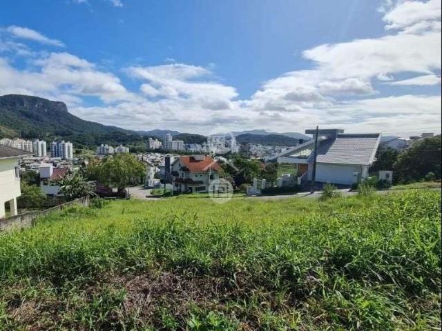 Terreno / Lote para Venda em Palhoça/SC Pedra Branca