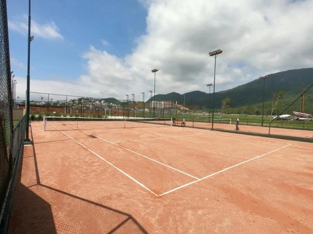 Terreno / Lote para Venda em Palhoça/SC Pedra Branca