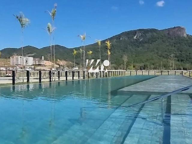 Terreno / Lote para Venda em Palhoça/SC Pedra Branca