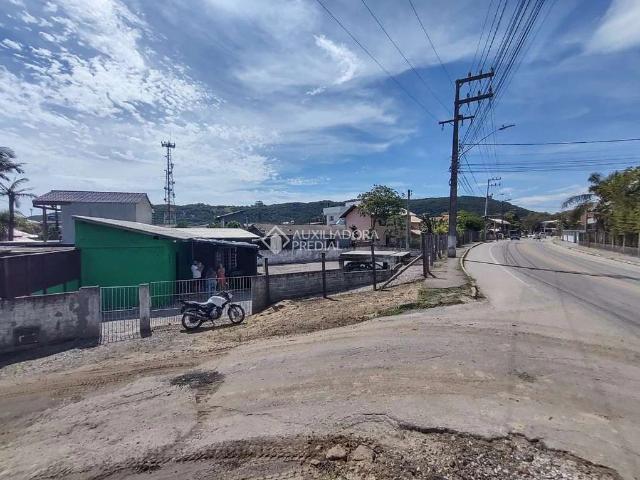 Terreno / Lote para Venda em Palhoça/SC Pinheira