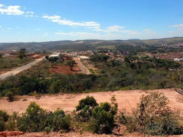 Terreno / Lote para Venda em Pará de Minas/MG Paraíso