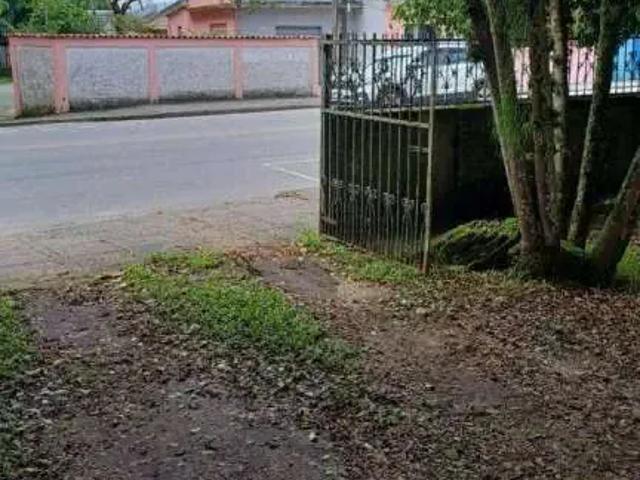 Terreno / Lote para Venda em Paranaguá/PR Estradinha