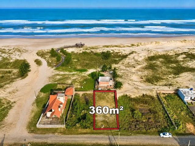 Terreno / Lote para Venda em Passo de Torres/SC Praia Caravelle