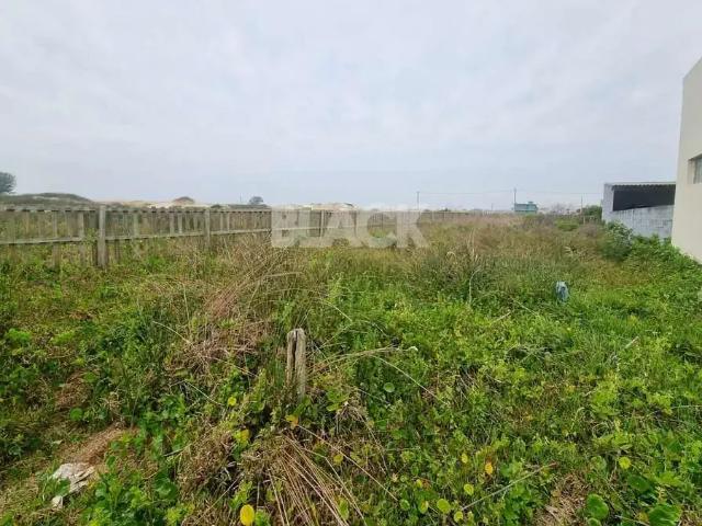 Terreno / Lote para Venda em Passo de Torres/SC Praia Caravelle