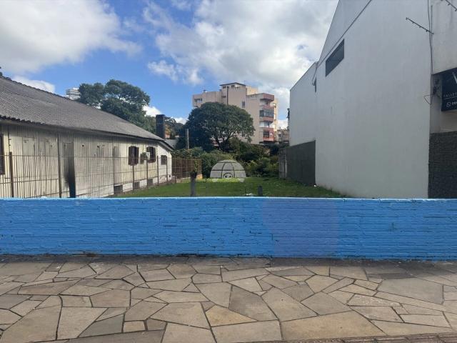 Terreno / Lote para Venda em Passo Fundo/RS Vila Petrópolis
