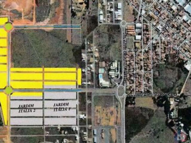 Terreno / Lote para Venda em Patos de Minas/MG Jardim Italia