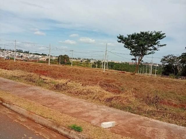Terreno / Lote para Venda em Patos de Minas/MG Residencial Monjolo