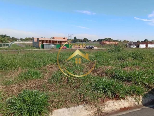 Terreno / Lote para Venda em Paulínia/SP Santa Terezinha