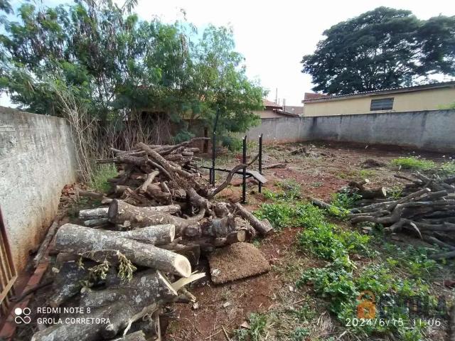 Terreno / Lote para Venda em Peabiru/PR Centro