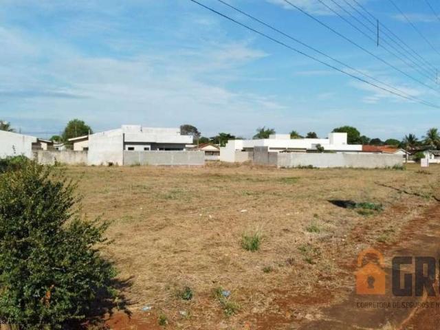 Terreno / Lote para Venda em Peabiru/PR Centro