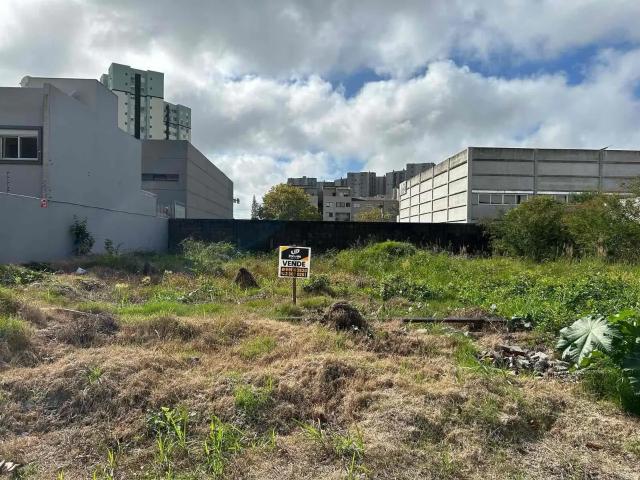 Terreno / Lote para Venda em Pelotas/RS Centro