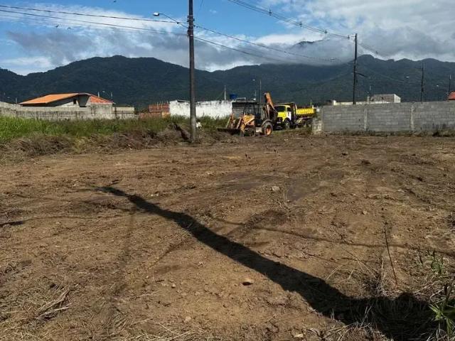Terreno / Lote para Venda em Peruíbe/SP Chácaras Fazenda São João