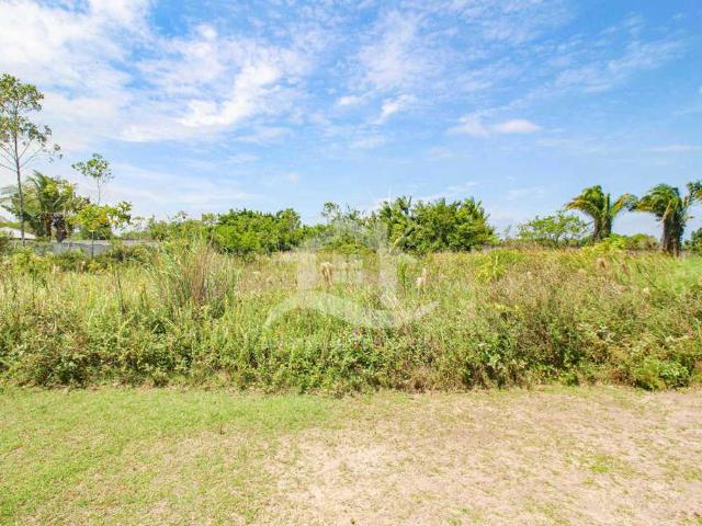Terreno / Lote para Venda em Peruíbe/SP Bougainville Residencial V