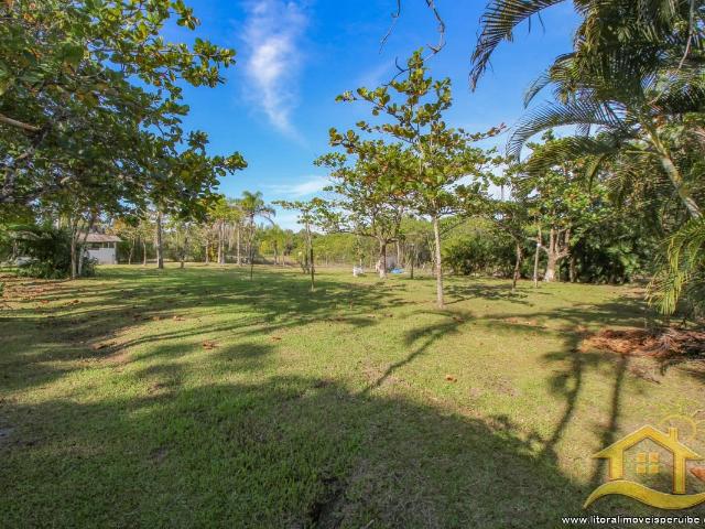Terreno / Lote para Venda em Peruíbe/SP Guaraú