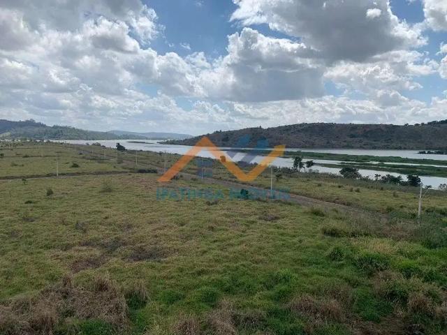 Terreno / Lote para Venda em Periquito/MG Pedra Corrida