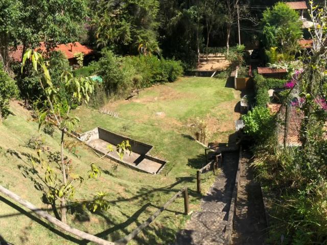 Terreno / Lote para Venda em Petrópolis/RJ Cuiabá