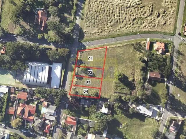 Terreno / Lote para Venda em Pinhais/PR Centro