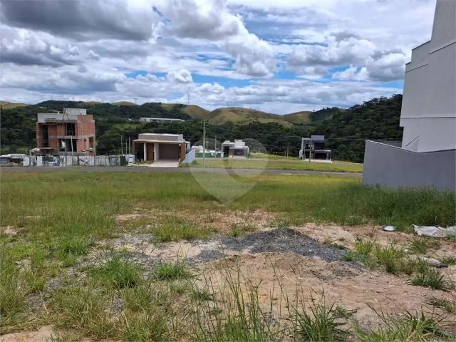Terreno / Lote para Venda em Pinheiral/RJ Centro