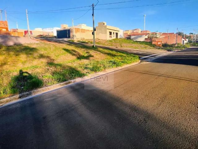 Terreno / Lote para Venda em Piracicaba/SP Campestre