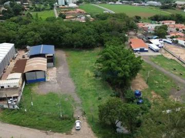 Terreno / Lote para Venda em Piracicaba/SP Dois Córregos