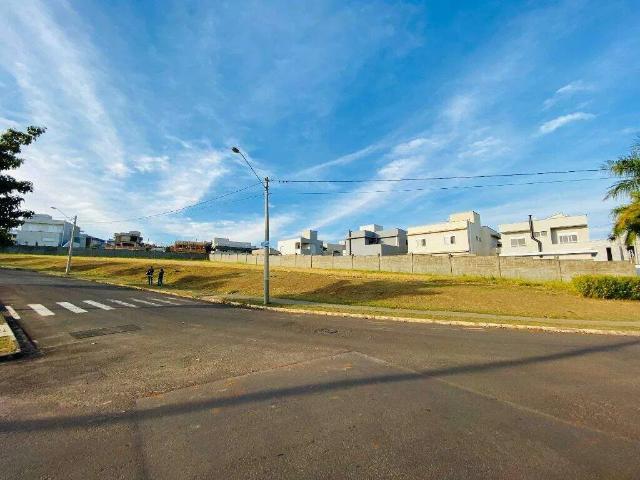 Terreno / Lote para Venda em Piracicaba/SP Loteamento Residencial e Comercial Villa D'Aquila