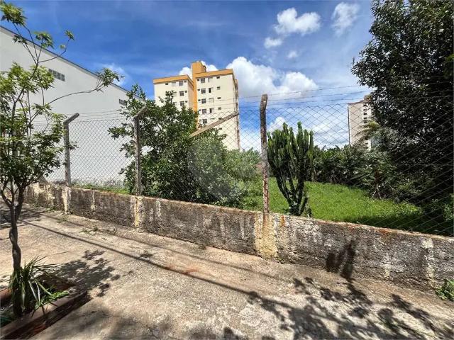 Terreno / Lote para Venda em Piracicaba/SP Vila Independência
