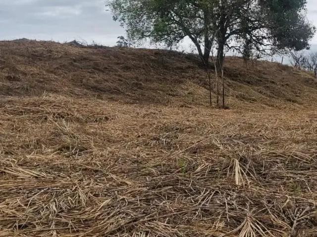 Terreno / Lote para Venda em Piraí/RJ Quatro de Abril