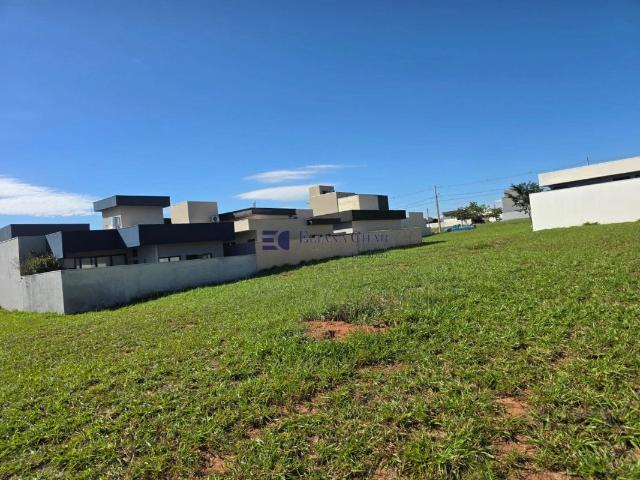 Terreno / Lote para Venda em Piratininga/SP Residencial Villa de Leon