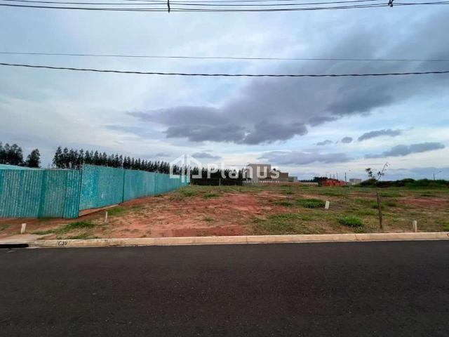 Terreno / Lote para Venda em Piratininga/SP Residencial Villa de Leon
