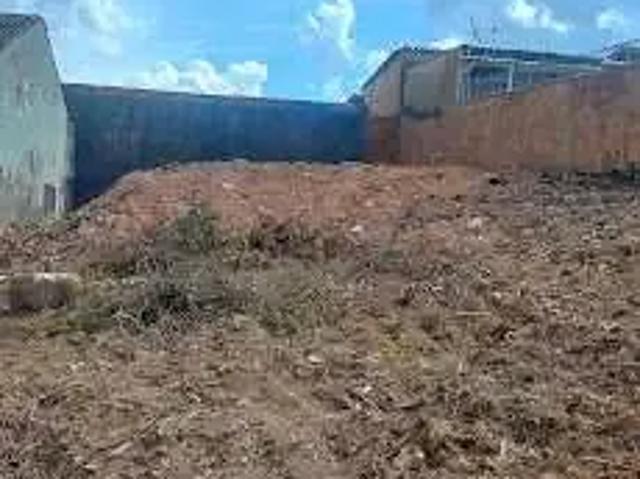 Terreno / Lote para Venda em Poços de Caldas/MG Vila Togni