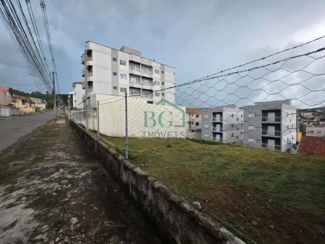 Terreno / Lote para Venda em Poços de Caldas/MG Country Club