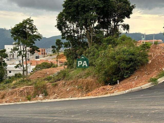 Terreno / Lote para Venda em Poços de Caldas/MG Jardim Bandeirantes